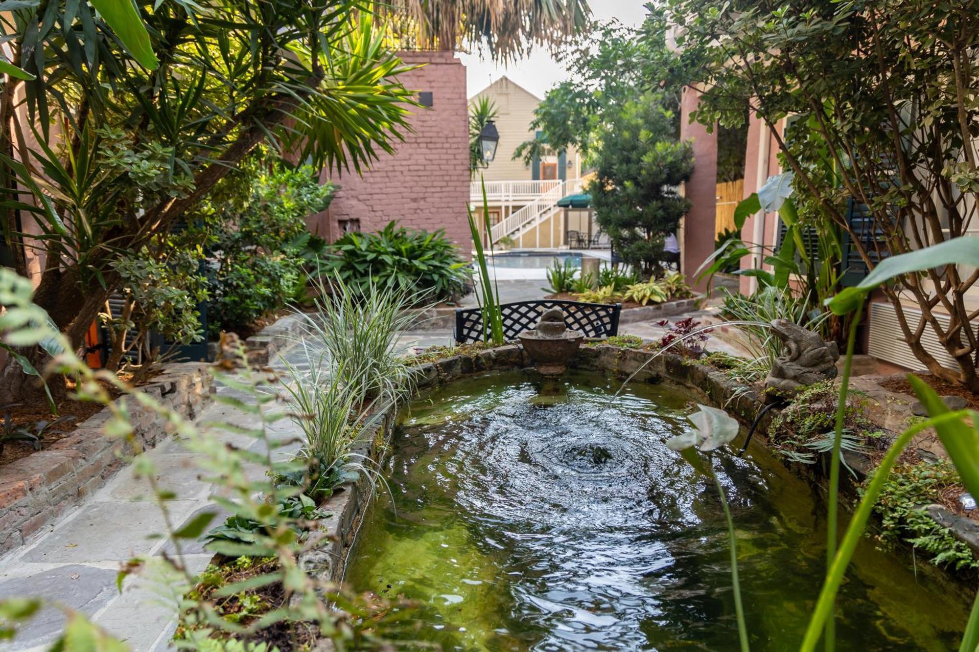 Lamothe House Hotel A French Quarter Guest Houses Property Новый Орлеан Экстерьер фото