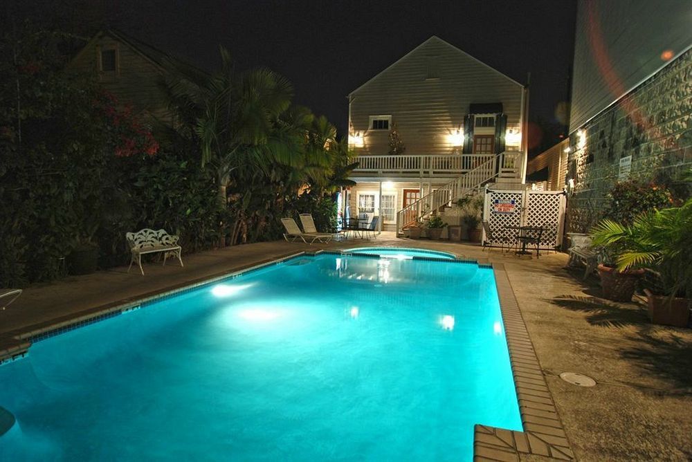 Lamothe House Hotel A French Quarter Guest Houses Property Новый Орлеан Экстерьер фото